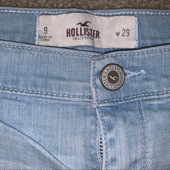 light wash jean shorts - Picture 2 of 3